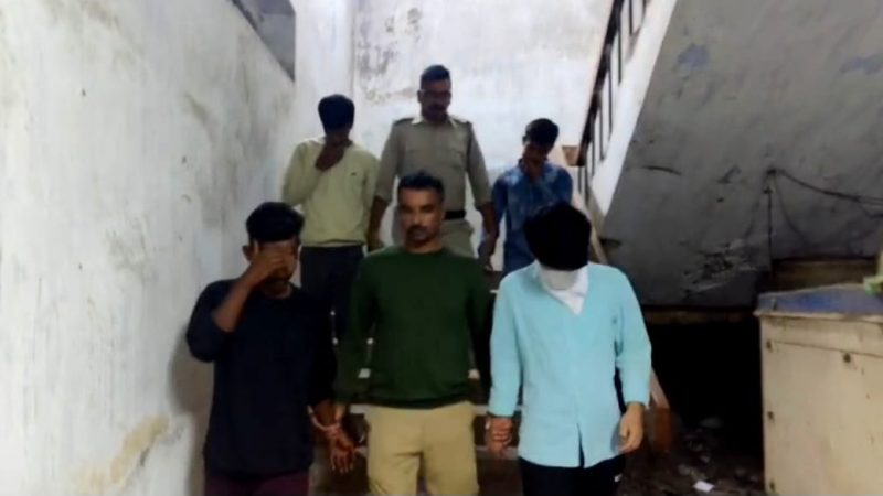 দুর্গাপুর মেডিক্যাল ছাত্রী নির্যাতন: বিশেষ আদালতে চার্জ গঠন, ১৯ নভেম্বর থেকে সাক্ষ্যগ্রহণ শুরু