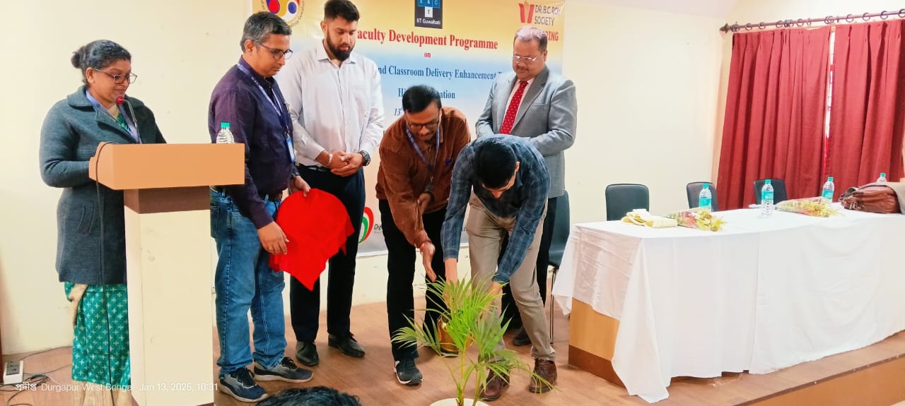 এগিয়ে থাকতে হবে ফ্যাকাল্টিদের, তবেই এগোবে পড়ুয়ারা