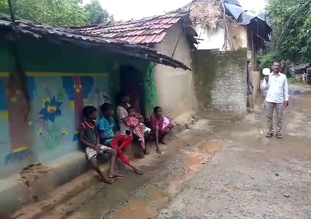 আসছে ঝড় বৃষ্টি! গ্রামে গ্রামে ঘুরে সতর্ক করছে বন দফতর